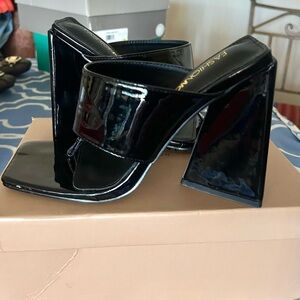 Black Women's Heeled Mules